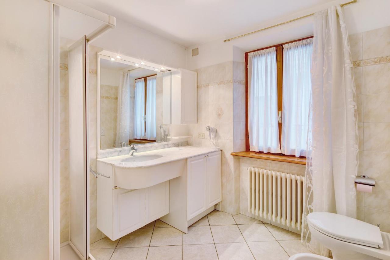 A Due Passi Valdidentro Apartman Isolaccia Kültér fotó